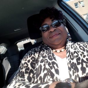 Meet your Posher, Sonia